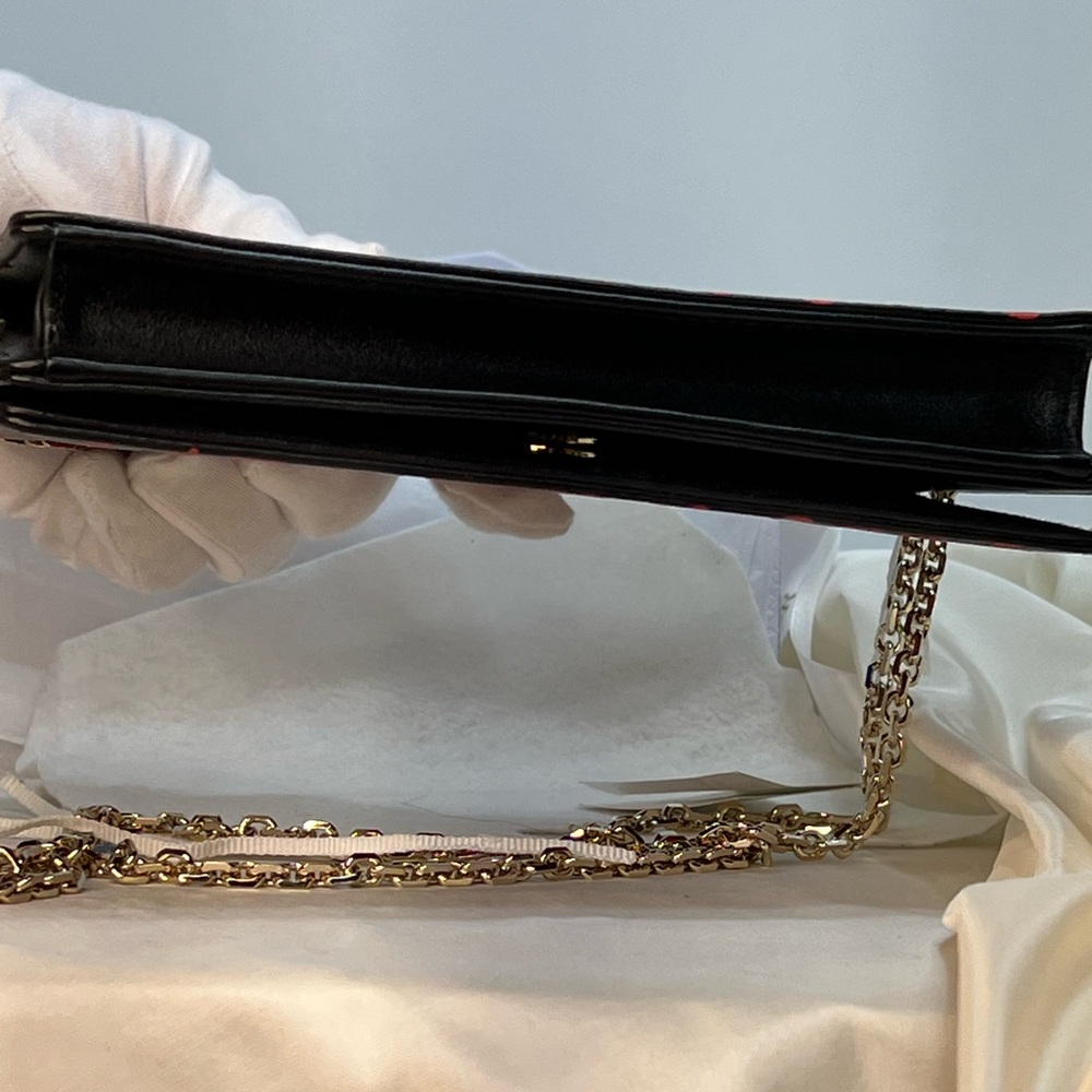 DIOR LIMITED EDITION Black Calfskin Wallet-on-Chain with Red Heart & Club motif - Picture 6 of 12